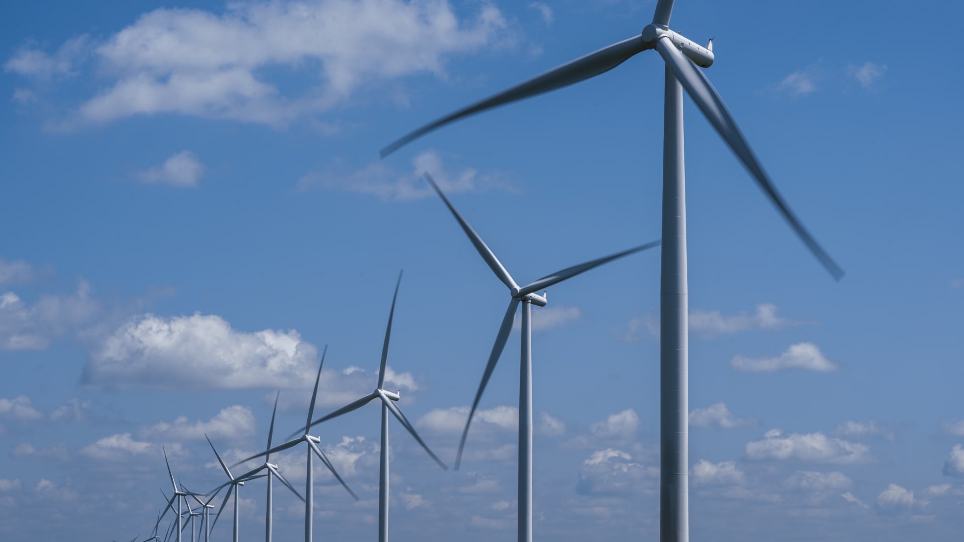 Siemens wind turbines operate on a wind farm in Marshalltown, Iowa, managed Berkshire Hathaway Energy's MidAmerican Energy.