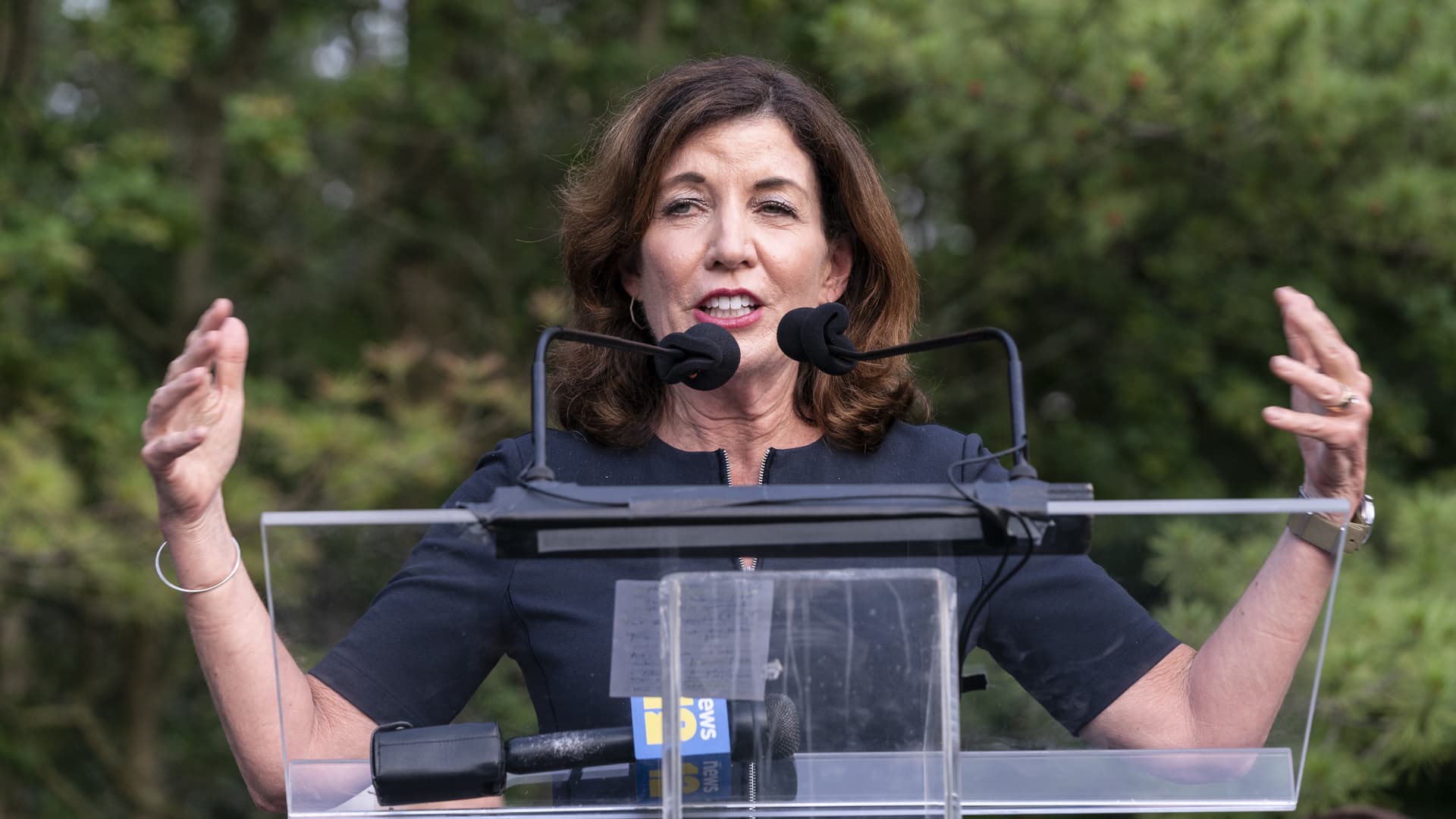 Lieutenant Governor Kathy Hochul speaks at Westchester stands united against anti-semitism and hate rally at Jewish Community Center of Mid-Westchester.