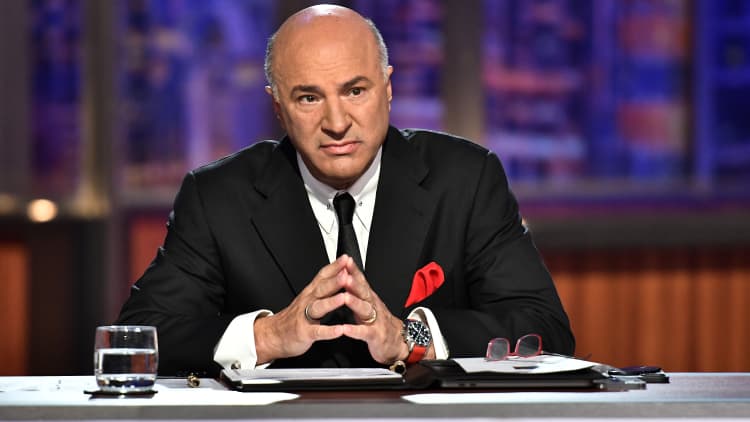 Sneak peek: Kevin O'Leary reacts to a couple's pet grooming empire