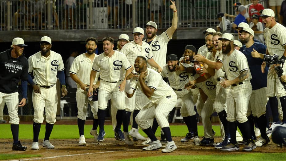 Why Did They Stop Celebrating Walk-Off Wins at Home Plate? - The