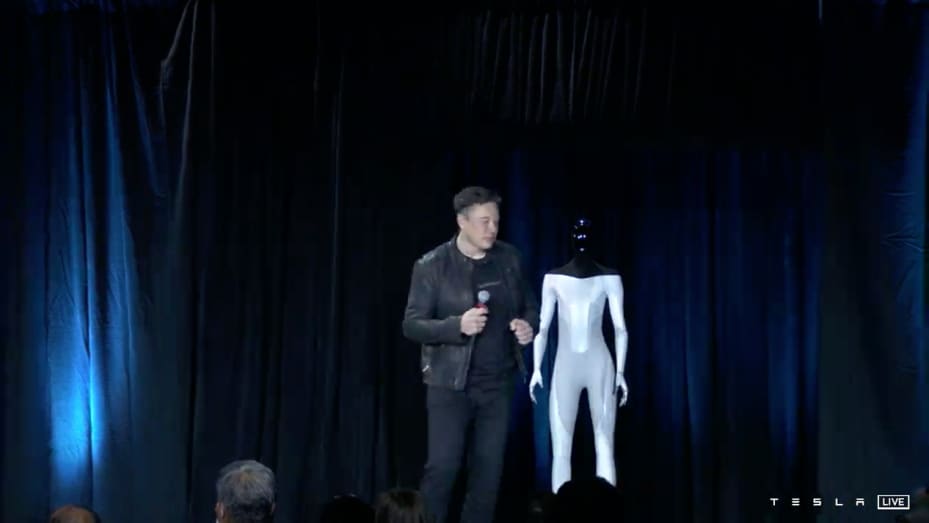 Musk says Tesla will build a humanoid robot prototype by next year 106930817-1629426828184-Screen_Shot_2021-08-19_at_73234_PM