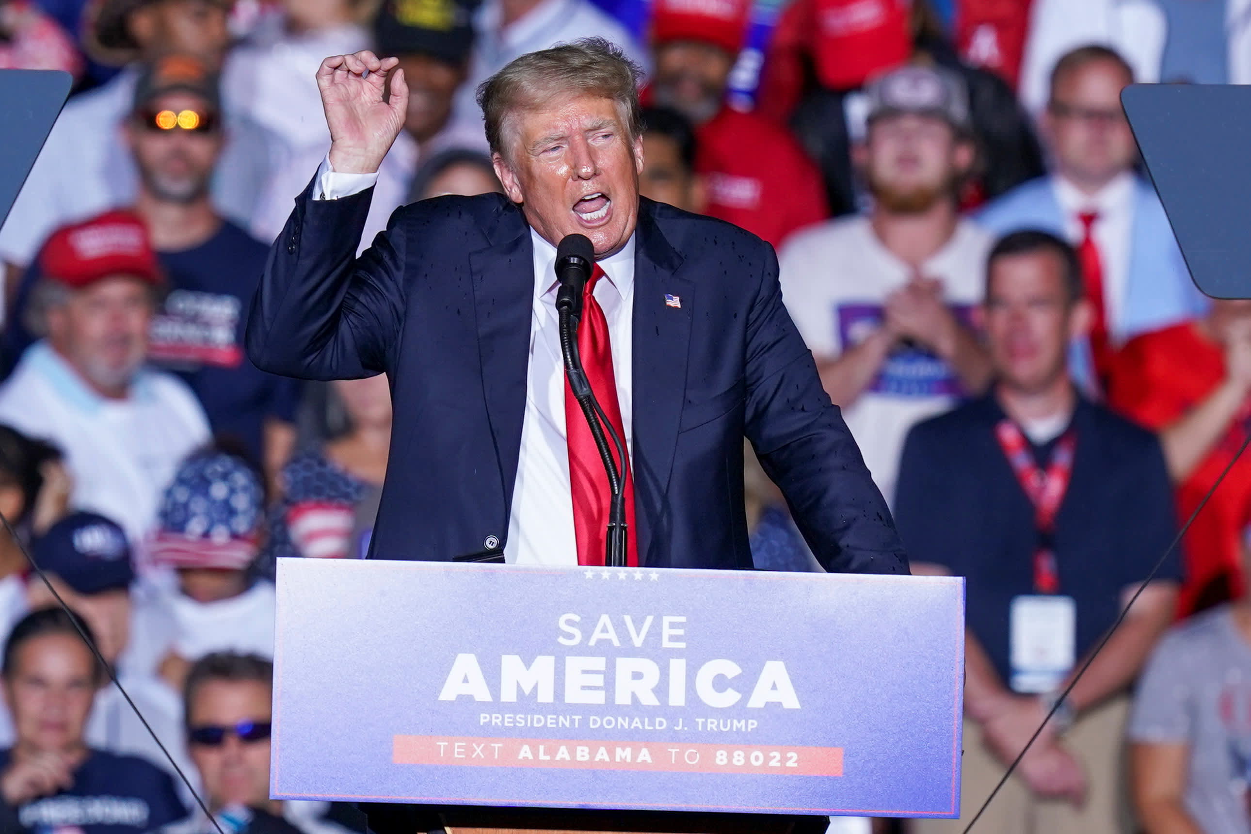 Trump booed at Alabama rally after telling supporters to get vaccinated