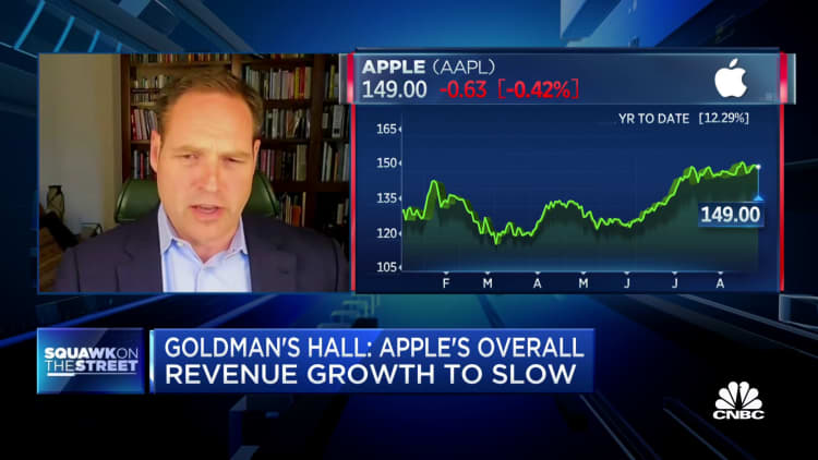 Goldman analyst Rod Hall predicts slowing revenue growth for Apple