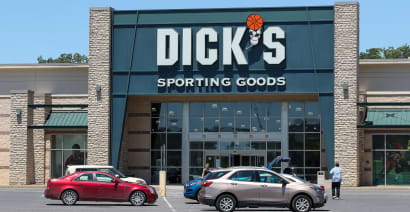 Dick's Sporting Goods boosts 2022 outlook after quarterly earnings top estimates