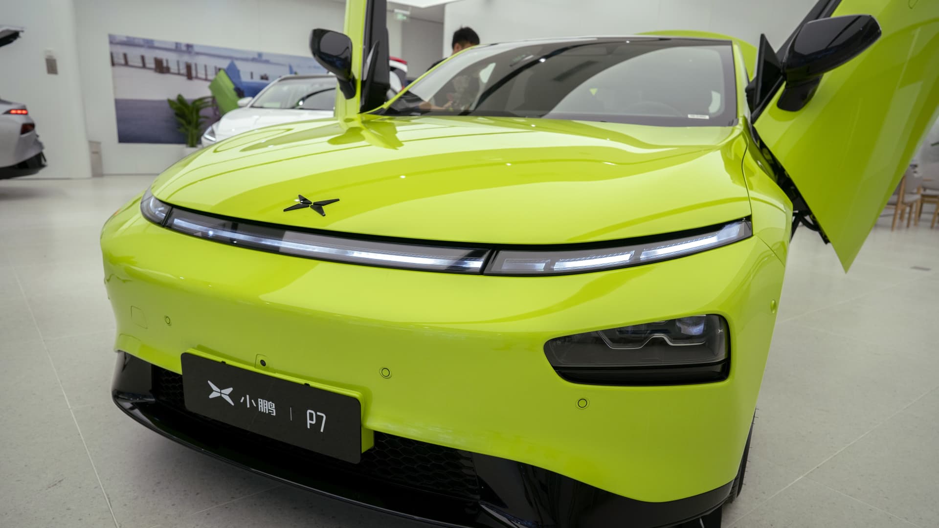 Chinese electric car manufacturer Xpeng is launching a Tesla Model Y competitor in 2023