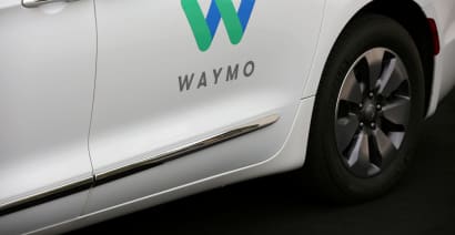 Waymo vehicles pull over in California due to fog