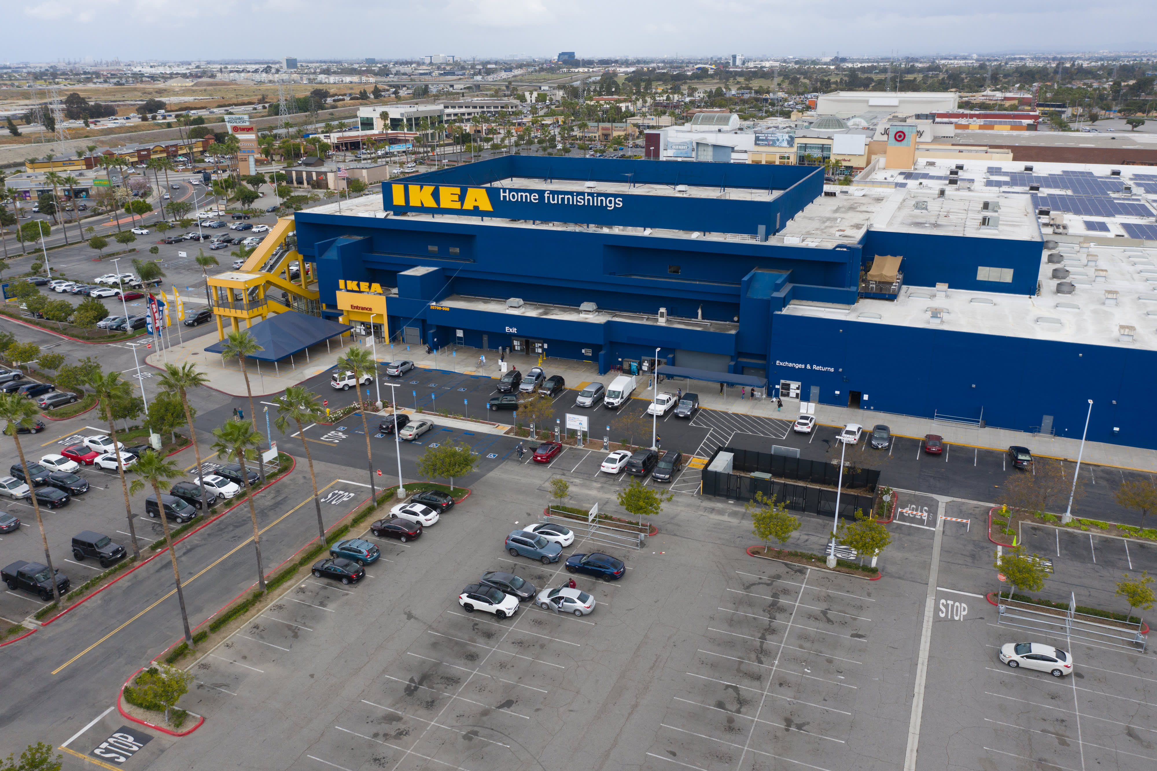 Ikea pilots U.S. household furniture buyback software as it eyes nationwide start