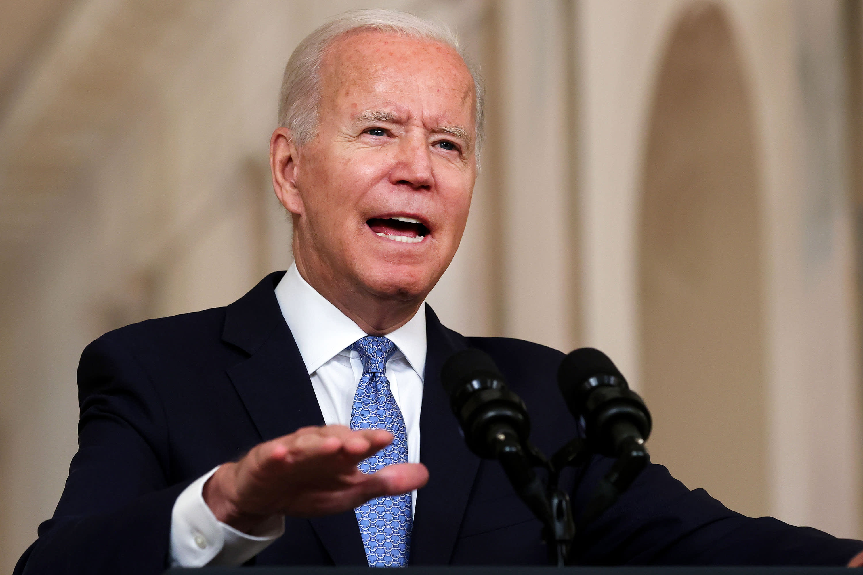 Biden blames delta variant, unvaccinated people for weaker-than-expected jobs report