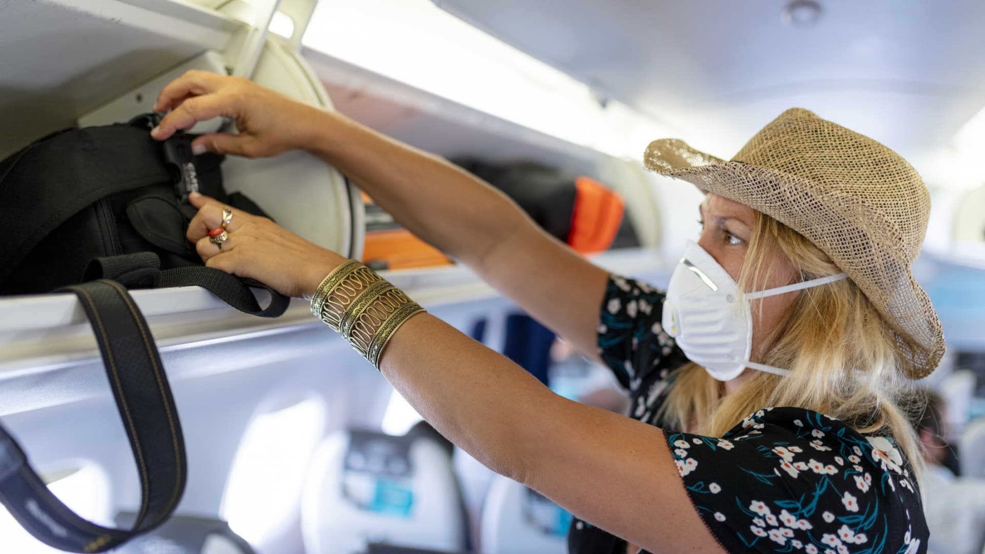 CDC asks Justice Department to appeal ruling that lifted travel mask mandate