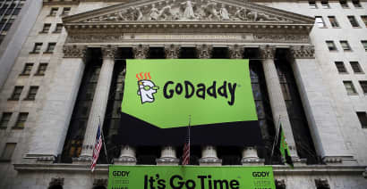 Starboard urges GoDaddy to set ‘prudent’ guidance, offer cost-saving specifics