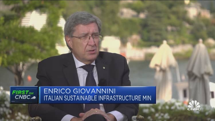Infrastructure spending in Italy will be like a 'revolution,' transport minister says
