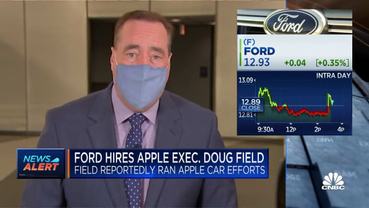 Ford hires Apple executive Doug Field