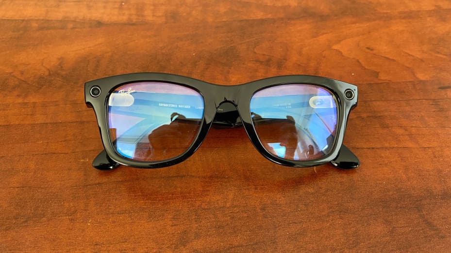 Facebook's Ray-Ban Stories Glasses
