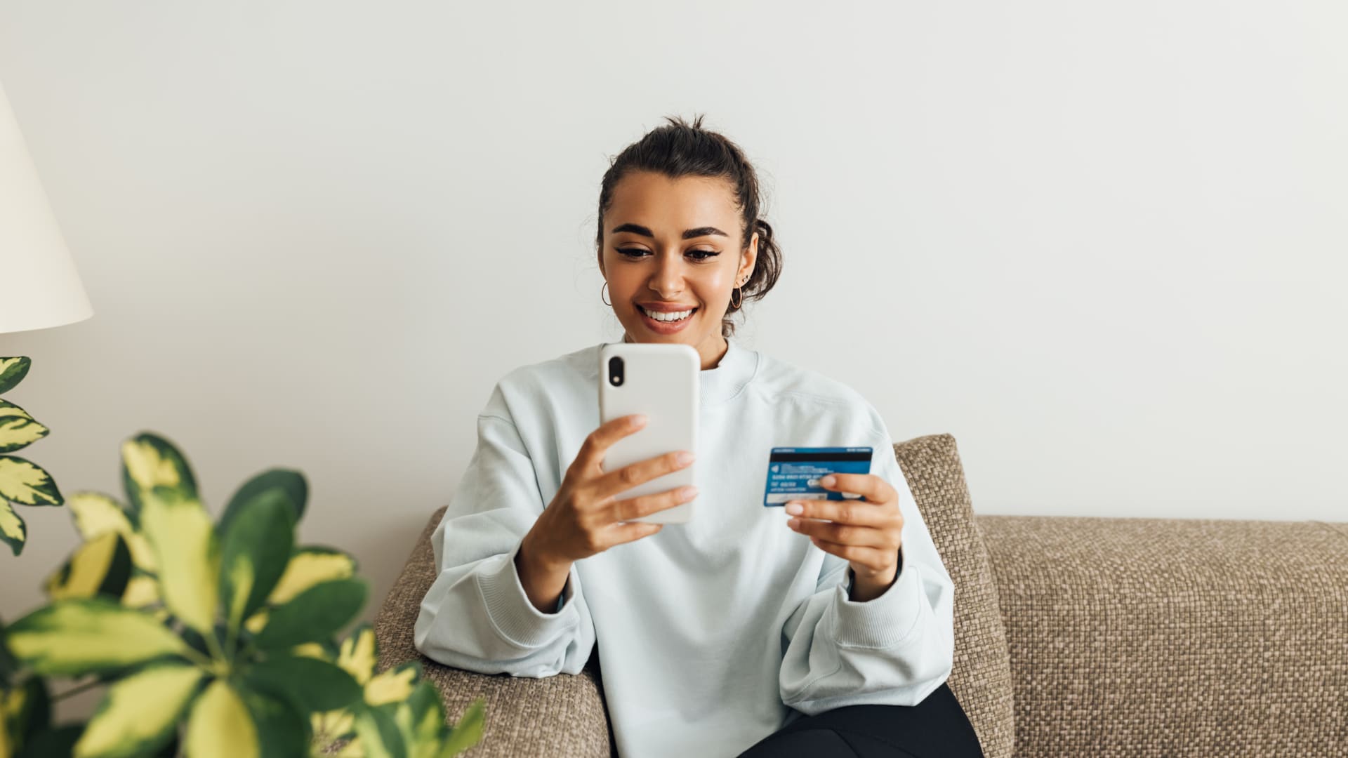 Best Apps for Tracking Your Credit Card Rewards in 2022