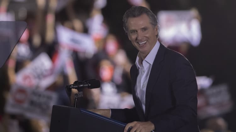 California Governor Newsom easily wins recall election