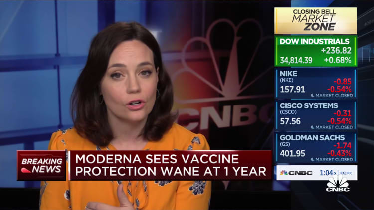 Moderna vaccine protection wanes after about one year