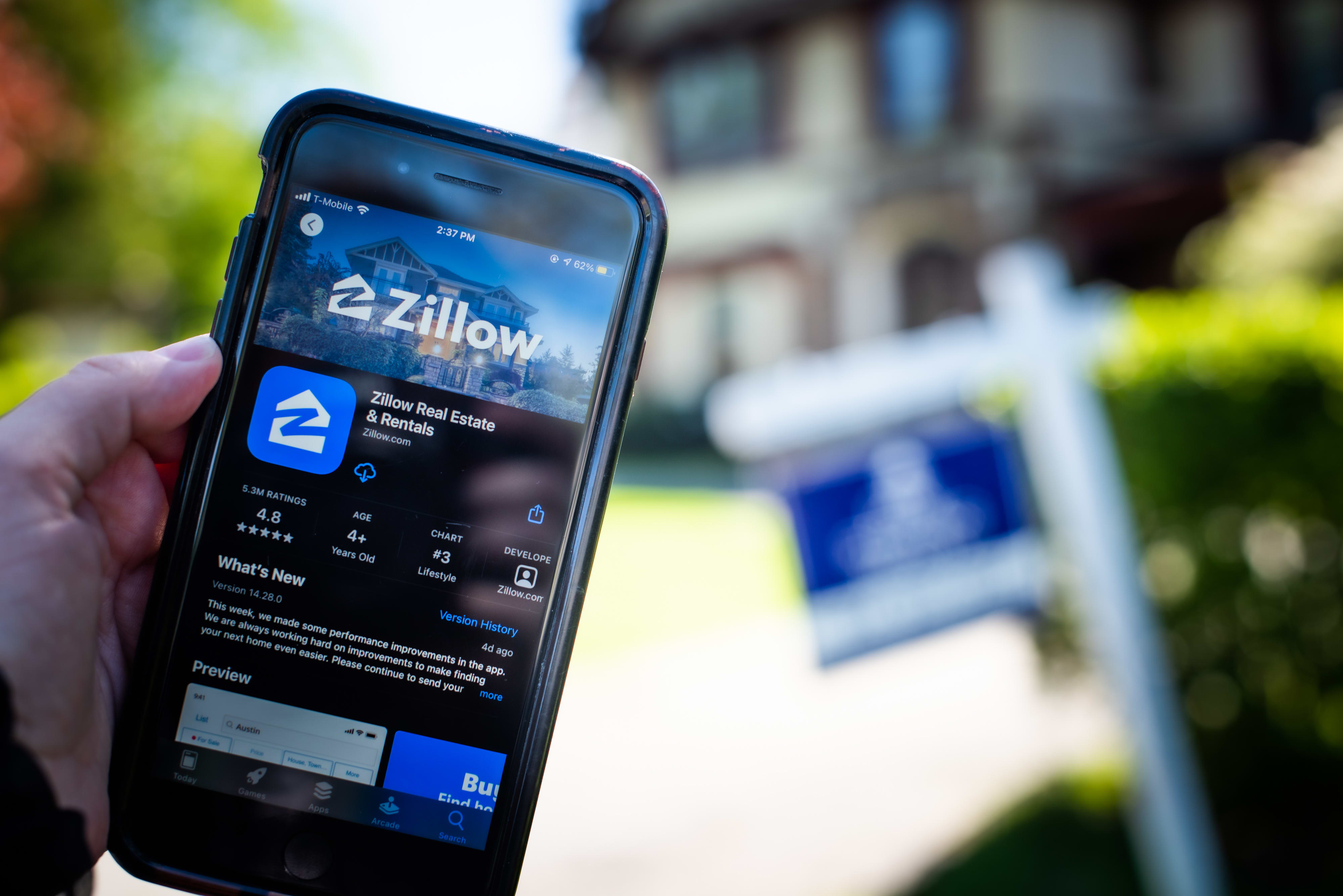 Bank of America upgrades Zillow to Double, says stock could soar 20% on improved growth outlook