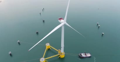 The ‘world’s largest floating wind farm’ takes another step forward