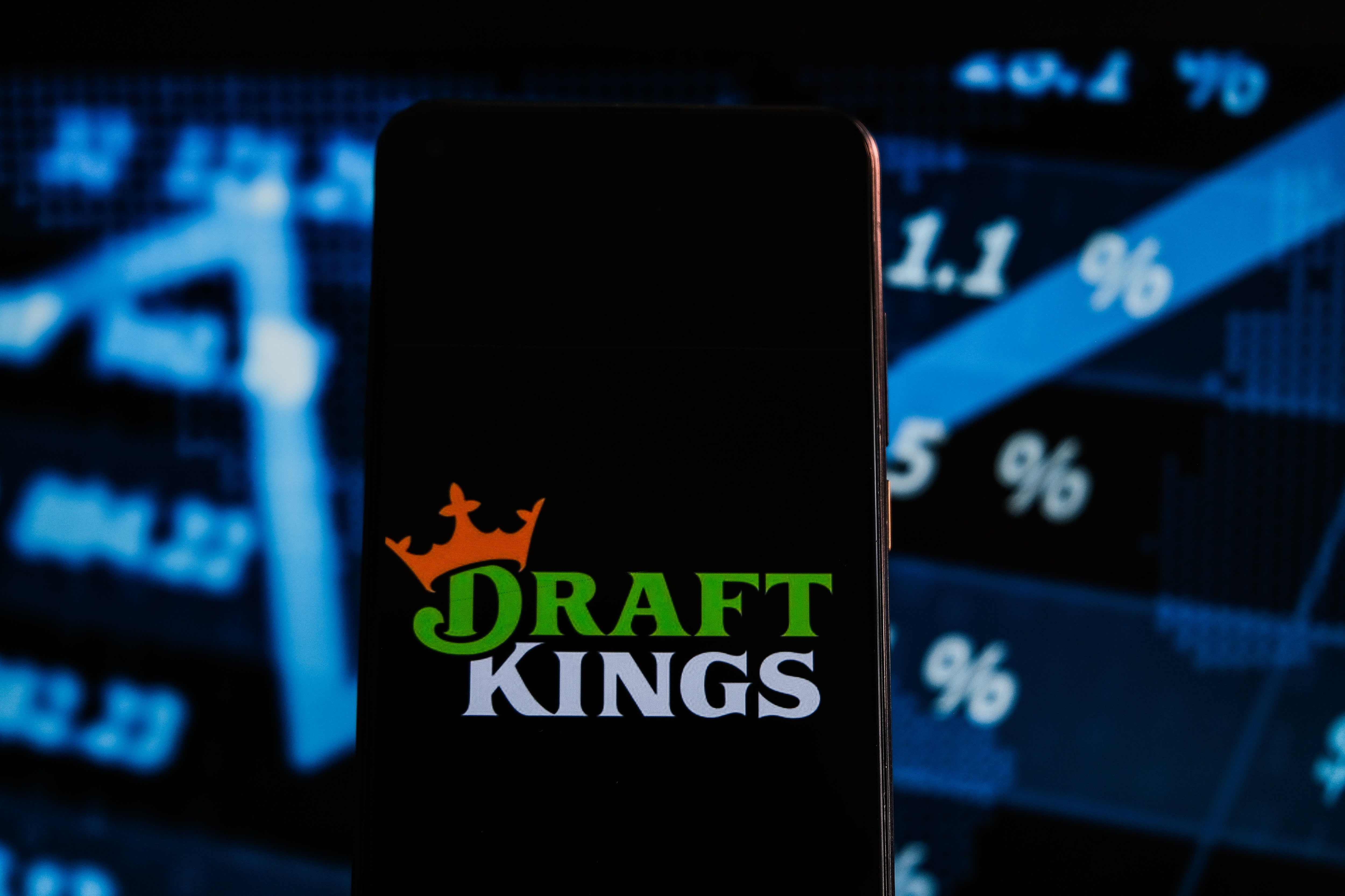 Barclays says DraftKings is a strong buy as sports betting shows ‘staying power’