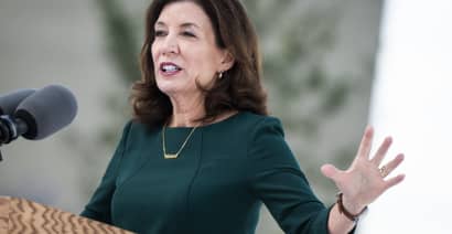 NY Gov. Hochul warns omicron subvariants driving 'rising tide' of Covid cases