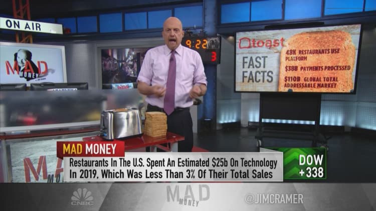 Jim Cramer analyzes the investment case of Toast after the restaurant tech firm's IPO
