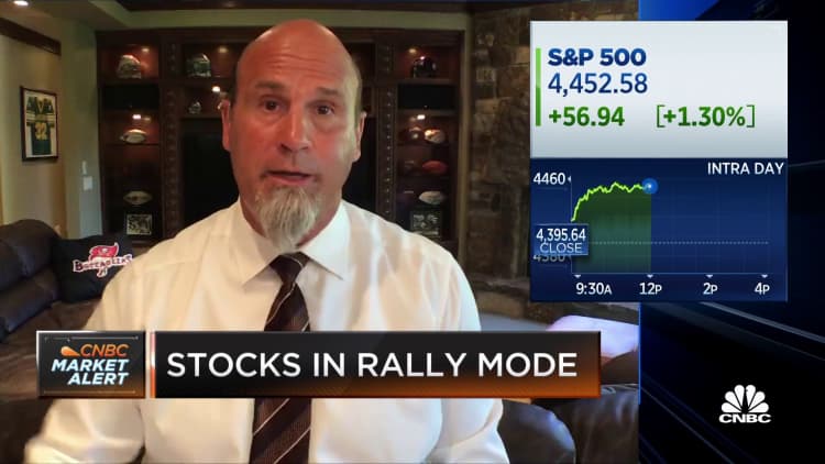 'What a difference a few days make': Halftime traders on stocks pushing to the upside
