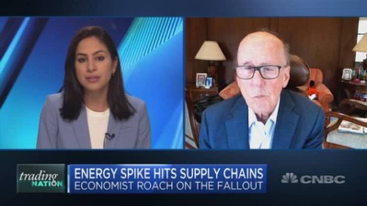 Economist Stephen Roach sees more damage ahead for supply chains, gives stagflation warning