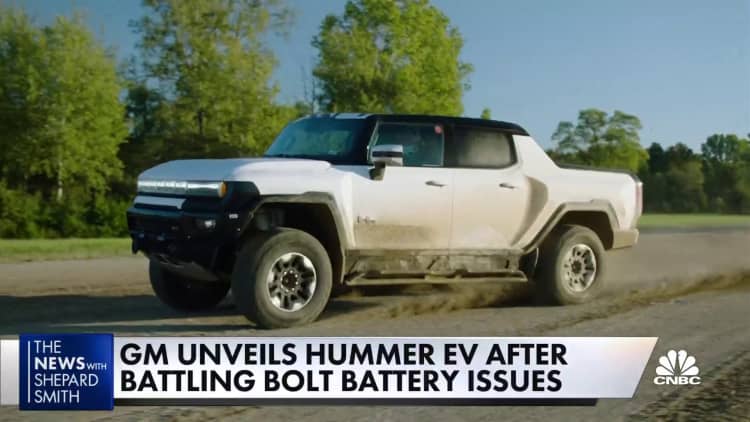 Phil LeBeau puts GM's electric Hummer through its paces