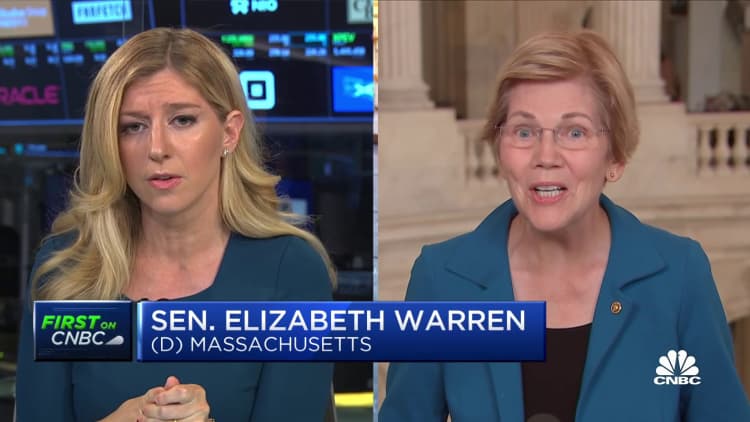 Senator Warren on Fed trading scandal: I am concerned about a culture of corruption