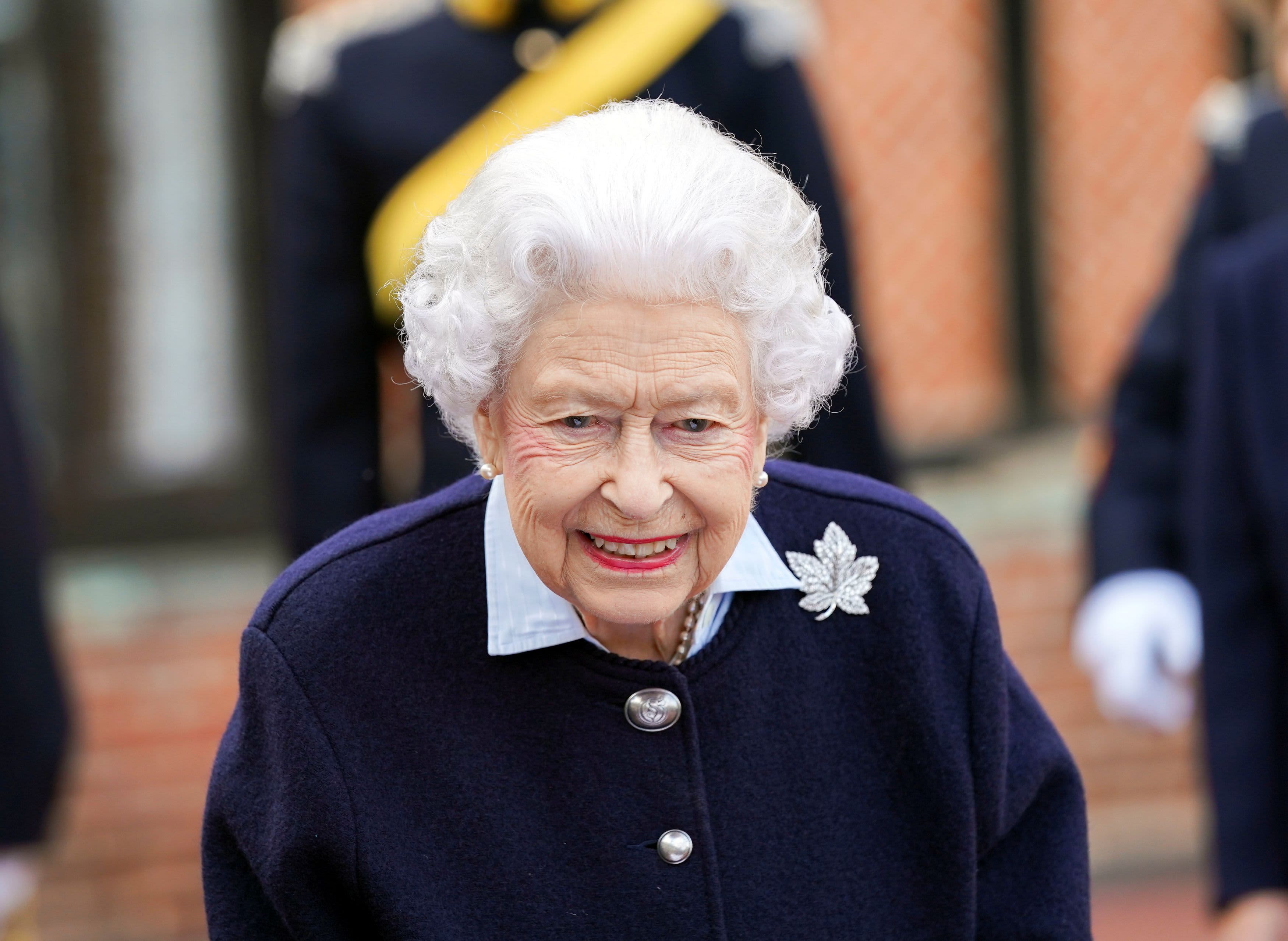 Britain’s Queen Elizabeth II, world’s longest-serving monarch, tests positive fo..