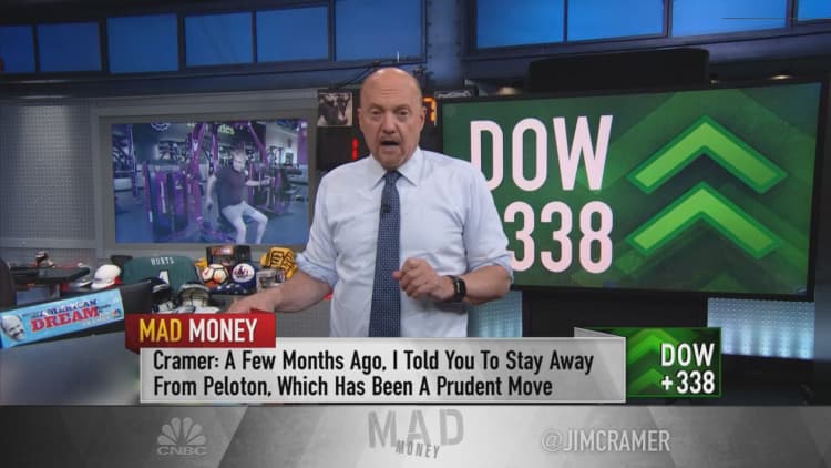 Jim Cramer Analyzes the Investment Case for Life Time After Jim Chen's IPO