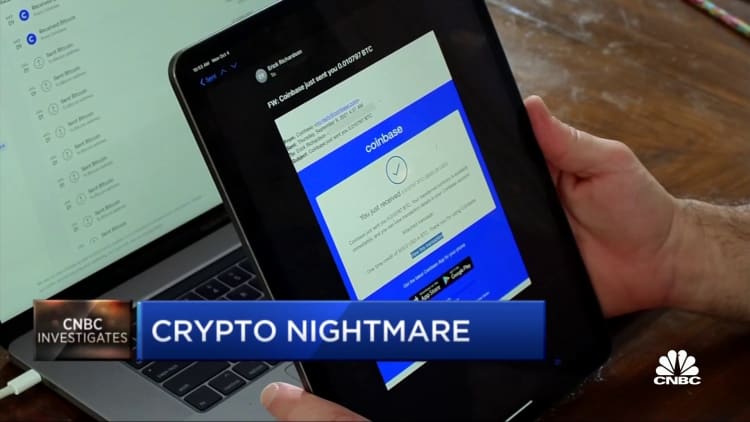 Coinbase users slam crypto company's phone support following hacks