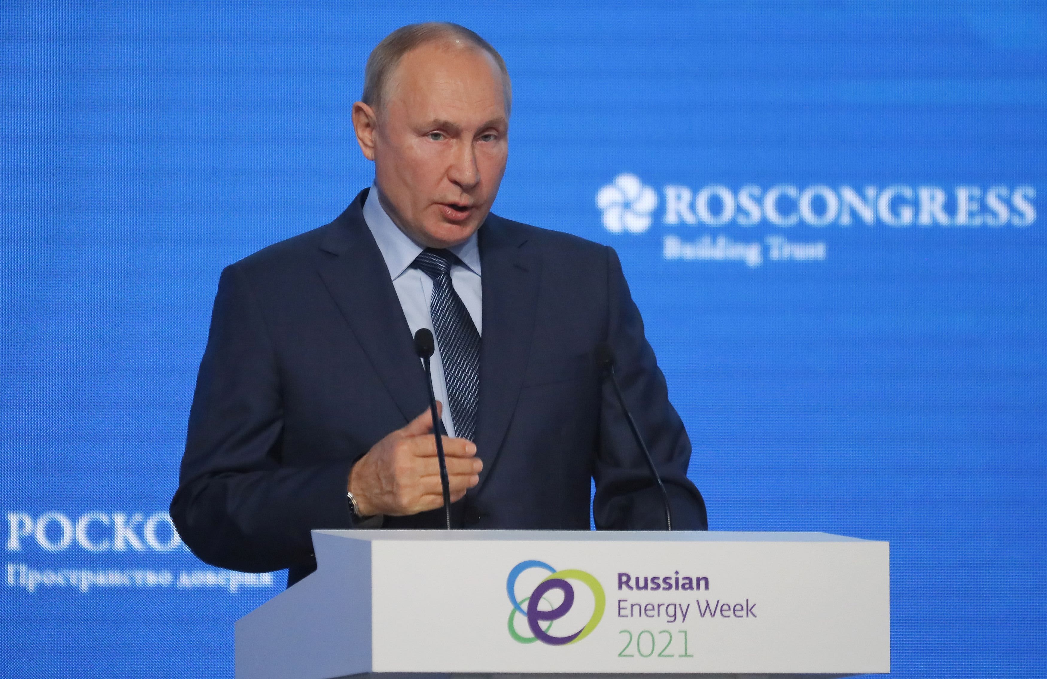 Putin says Russia is not using gas as a weapon, claims U.S. added to energy crisis - CNBC