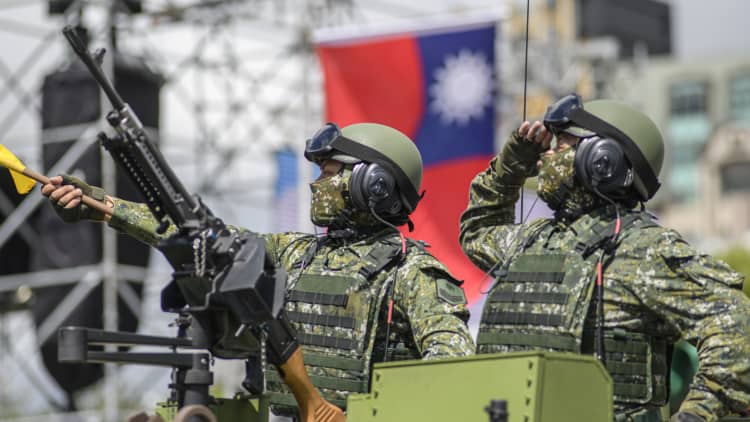 Why tensions betwixt  China and Taiwan are connected  the rise