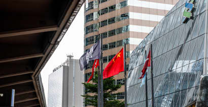 Hong Kong's Hang Seng index drops about 5% as investors monitor China's Covid wave