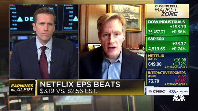 These Netflix numbers are good enough for the stock to go up modestly, says Evercore's Mahaney