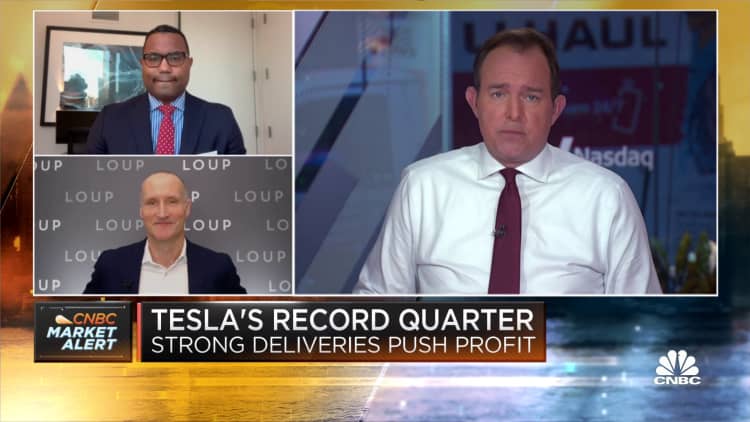 Tesla's unit growth is insufficient to match valuation: GLJ's Johnson