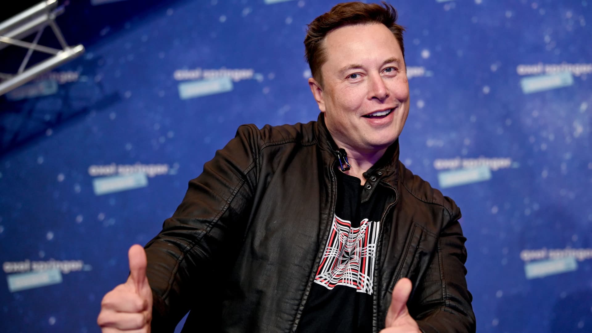 Elon Musk’s Twitter board seat raises questions about his plans for the company