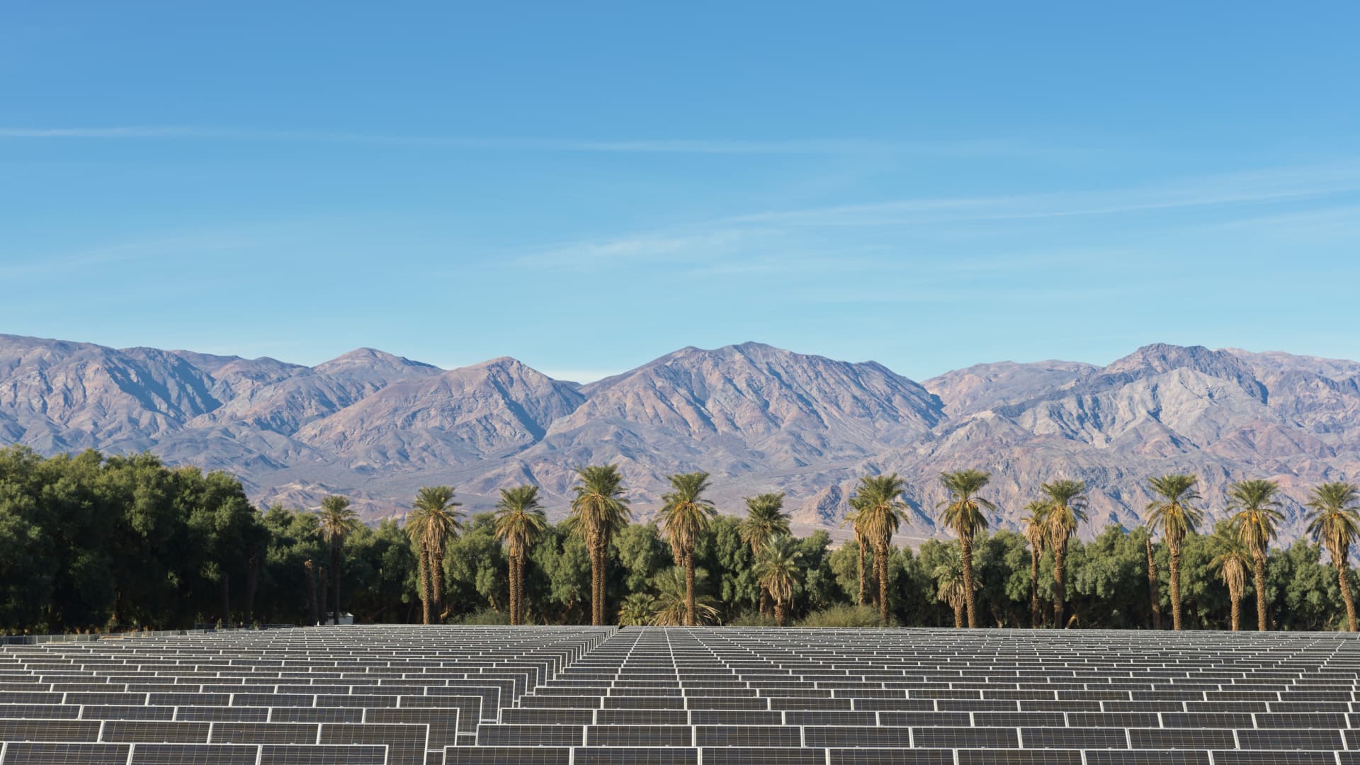 More than half of 2022's solar projects threatened by spiking costs, new report finds