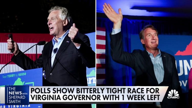 Democrats pull out all the stops to support Virginia's McAuliffe