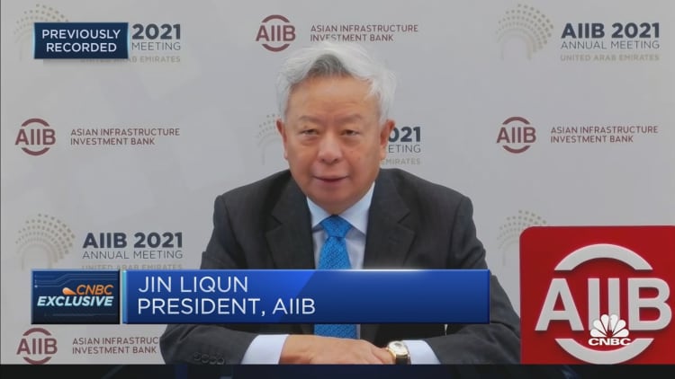 Current global energy supply issue is a 'correction, not a crisis': AIIB