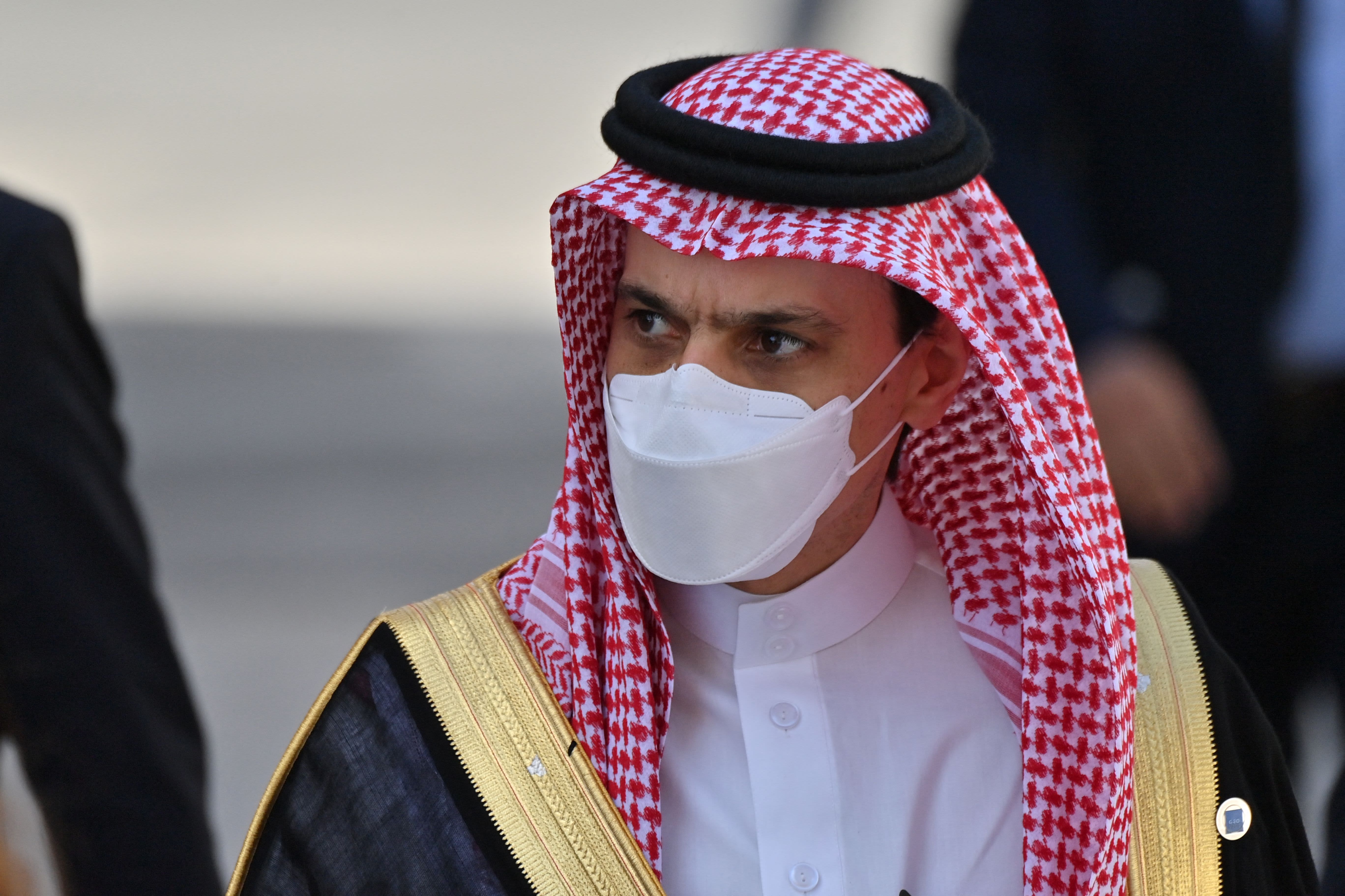 Saudi Arabia foreign minister denies a diplomatic 'crisis' with Lebanon
