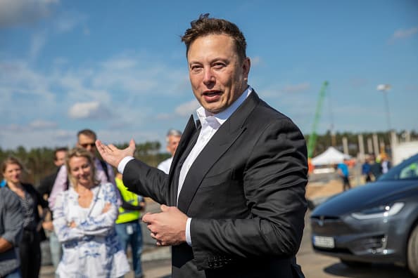 Elon Musk sells another $906.5 million worth of Tesla shares - CNBC