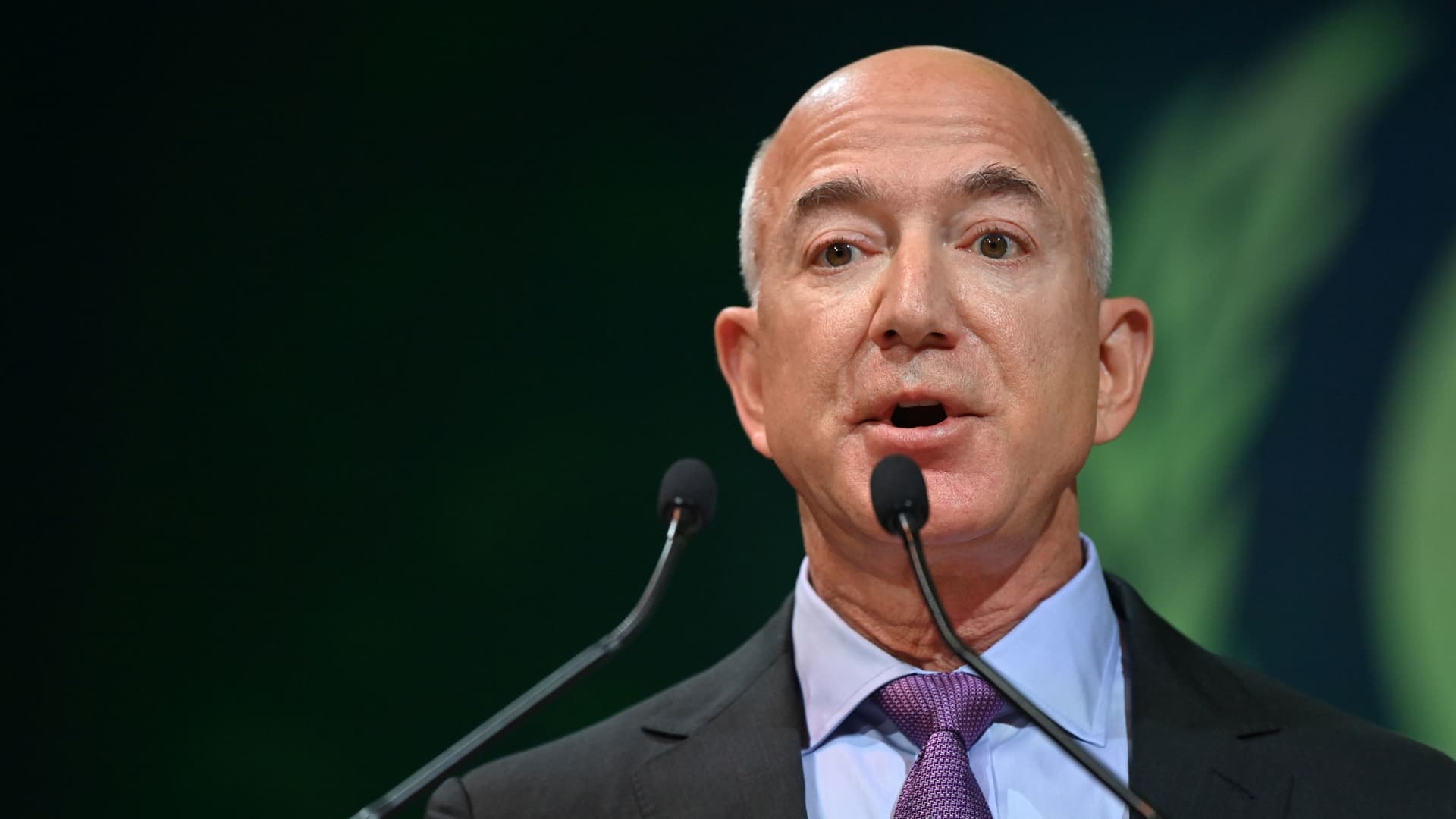 Jeff Bezos is the latest to warn on the economy,