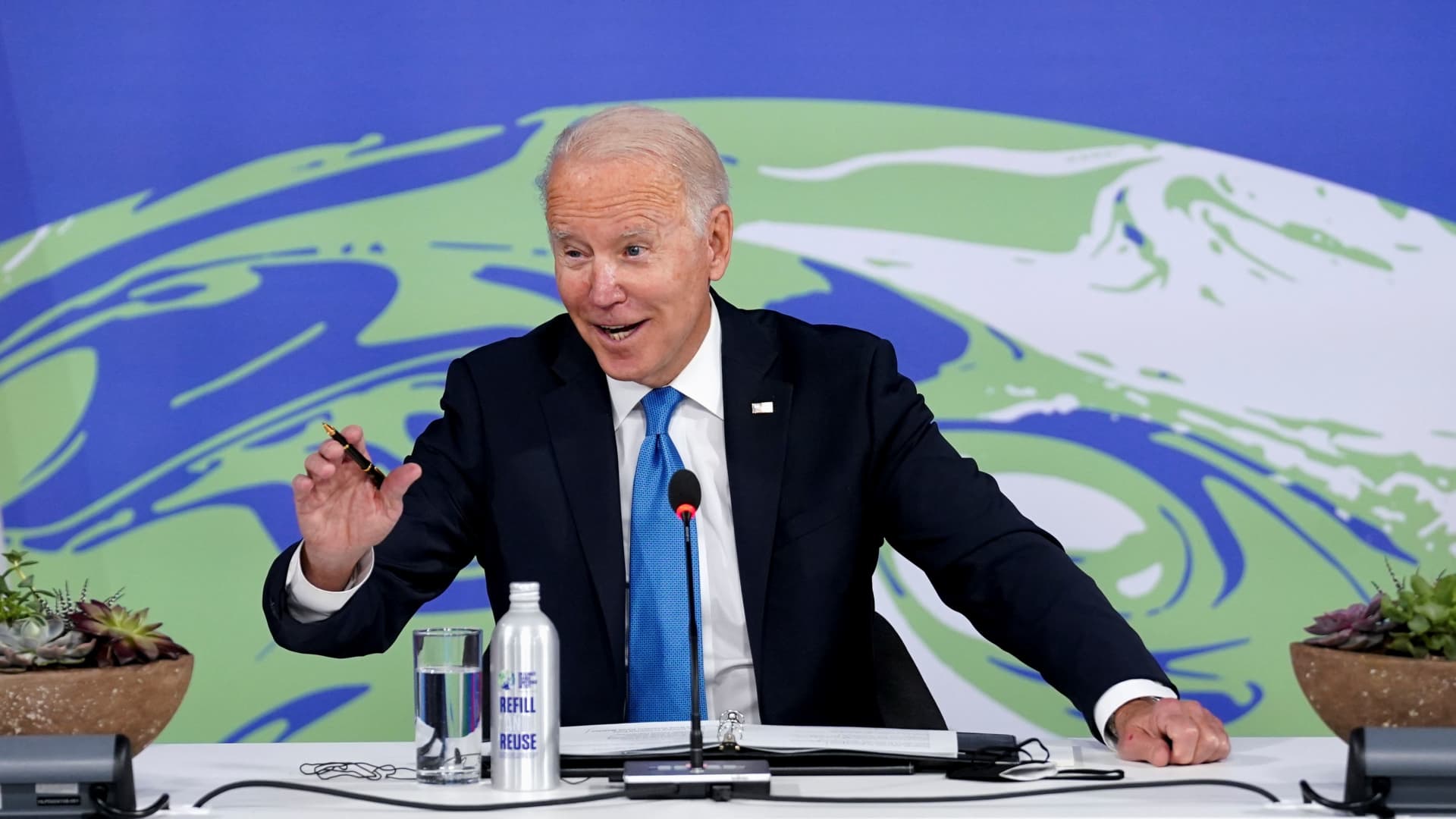 U.S. President Joe Biden participates in a meeting on the Build Back Better World (B3W) initiative during the UN Climate Change Conference (COP26) in Glasgow, Scotland, Britain, November 2, 2021.