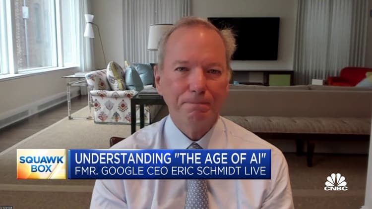 Fmr. Google CEO Eric Schmidt says the promise of the metaverse is 'very powerful'