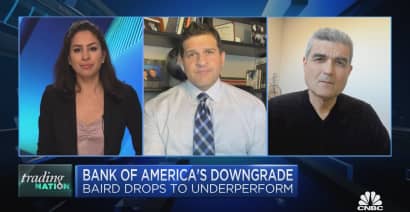 Trading Nation: Two traders debate Baird's downgrade of Bank of America, where the stock can go from here