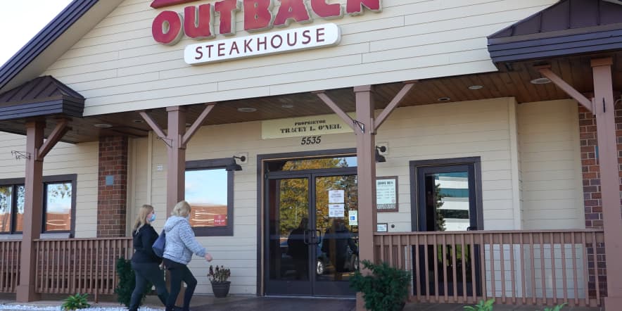 Here's how Outback Steakhouse in Brazil is keeping the brand afloat