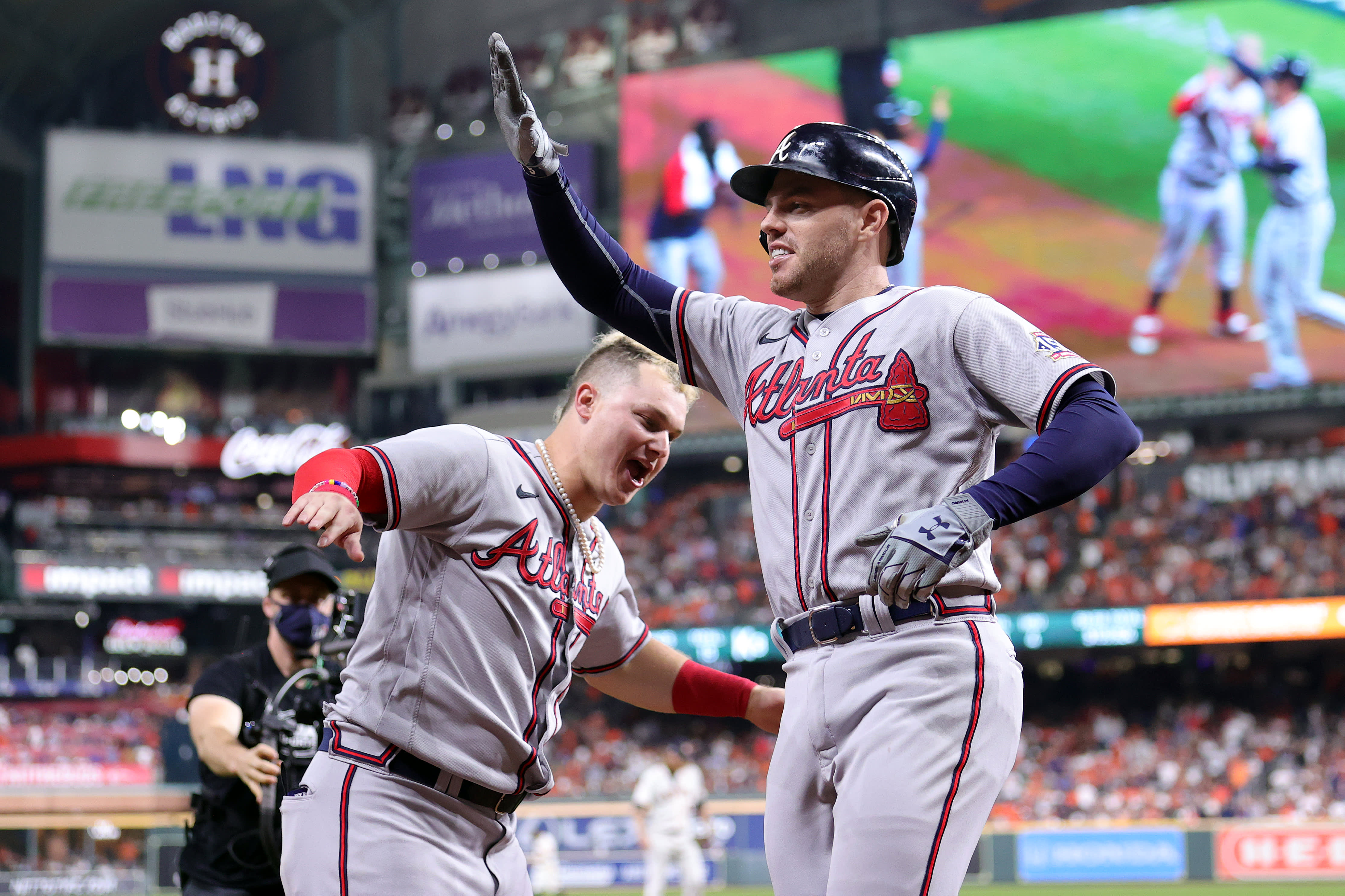 2021 World Series ratings Braves-Astros Game 6 draws 14.3 million