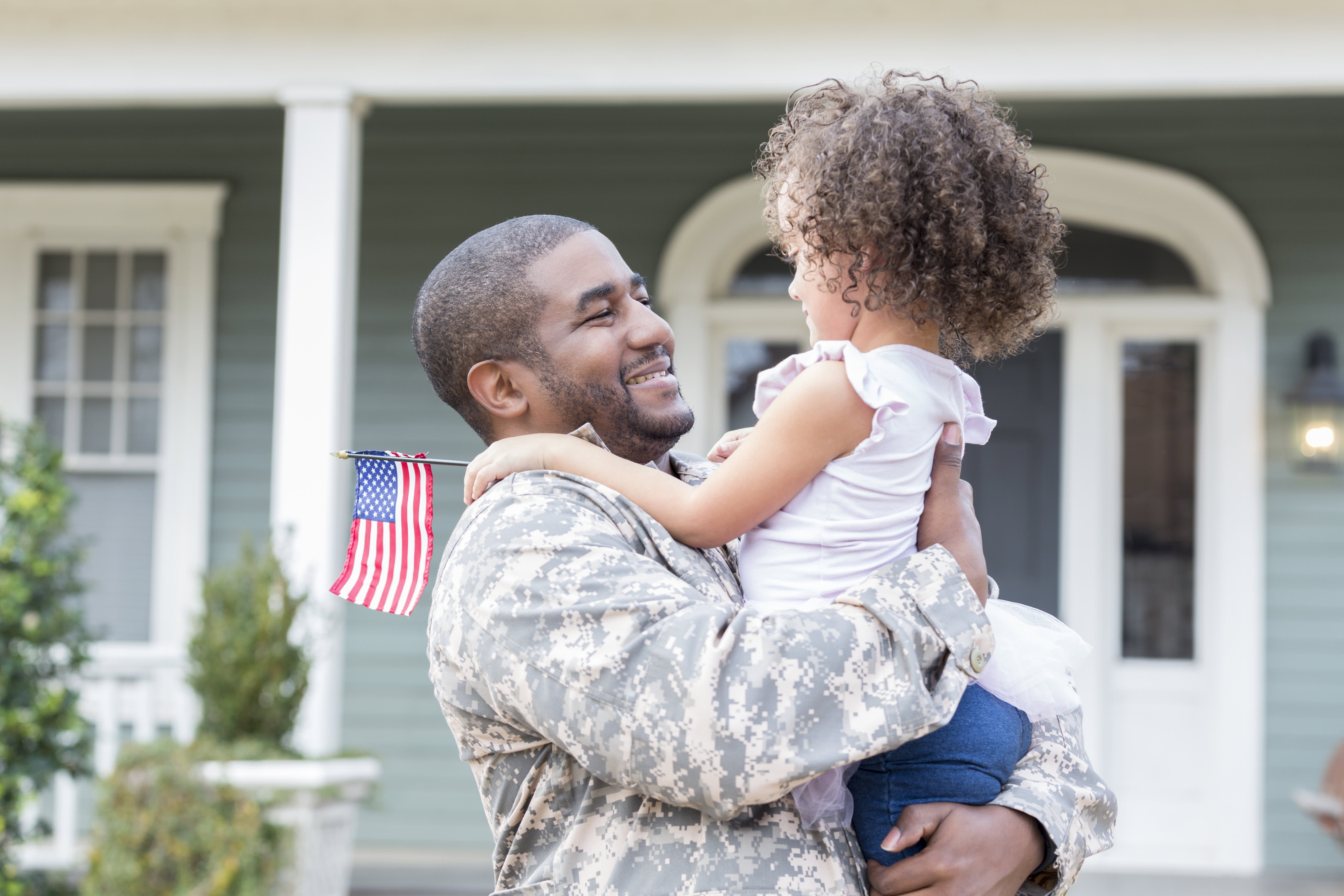 6 fiscal approaches to relieve the move from navy to civilian everyday living